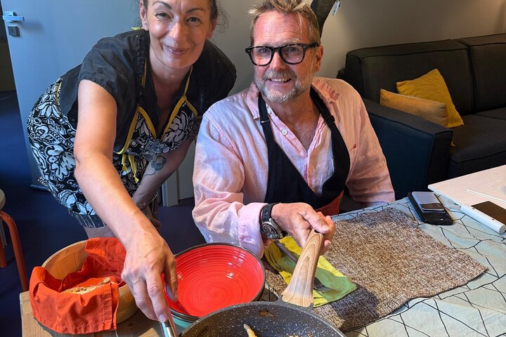 Aula de culinária em um antigo mosteiro de artistas no coração de Monopoli