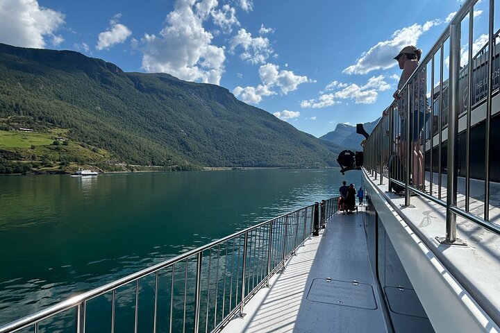 Visite guidée de Viking Village, croisière Nærøyfjorden & Flåm Railway