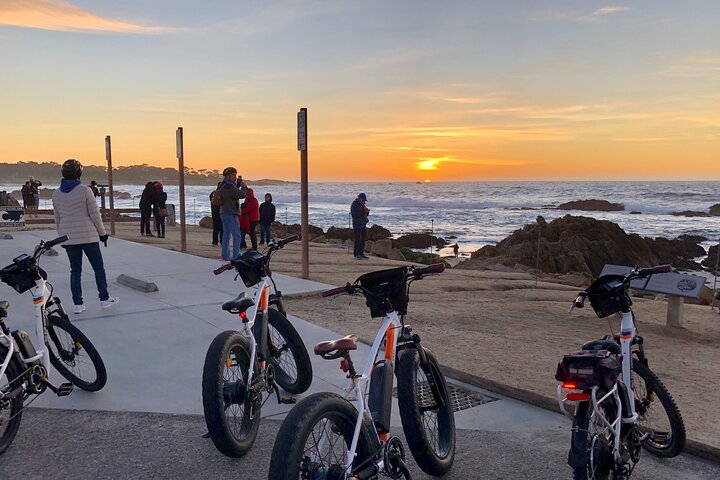 Tour guiado en bicicleta eléctrica de 17 millas en Monterey, 3 horas
