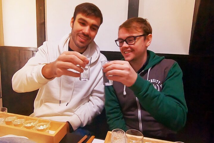 Aomori : Lokal mad og bar Hopping nær Aomori Station