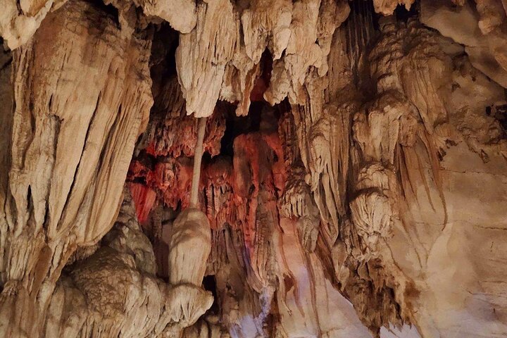 Vang Vieng Kajakpaddling, Zipline, Tham Chang Cave och Water Cave