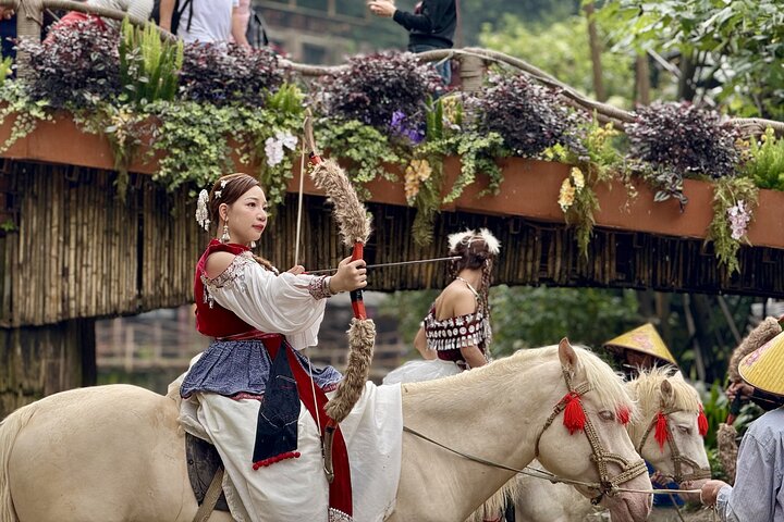 Villaggio dei gatti, Moana, Fansipan Cable, Alpine Coaster Sapa Tour