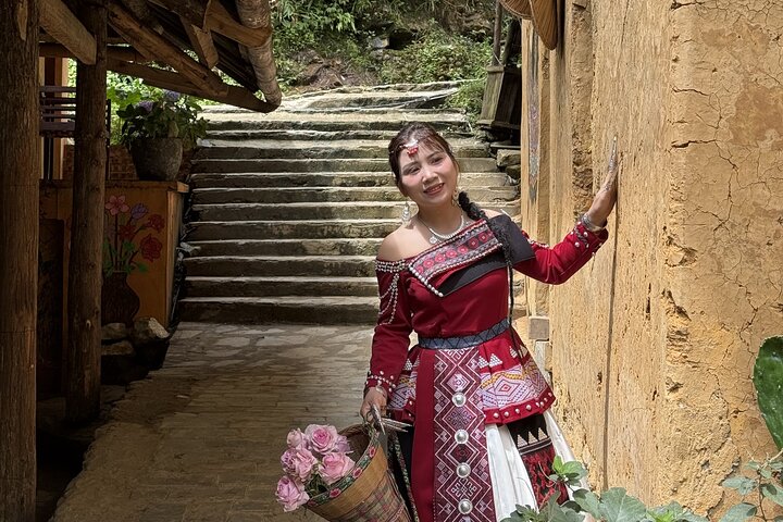 Villaggio dei gatti, Moana, Fansipan Cable, Alpine Coaster Sapa Tour