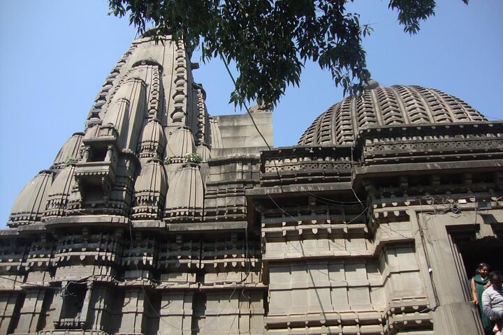 Rijden door architectonische wonderen: Hyderabad naar Vadodara