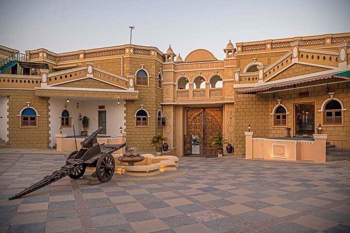 Royal Heritage: Dagstur fra Rajkot til Gondal, Junagadh og Girnar Hill
