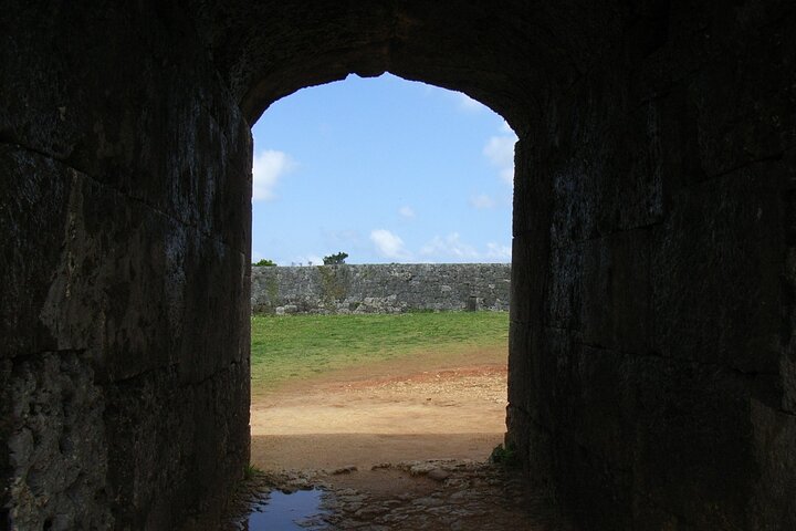 Okinawa : tour del patrimonio del castello di Zakimi e del museo di Yuntanza