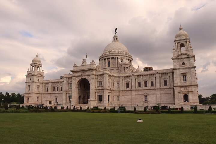 Calcutta à Bhubaneshwar via la réserve de tigres et la forêt de mangroves