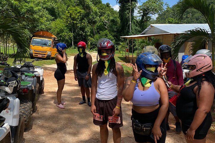 Tour en safari por la selva desde Montego Bay