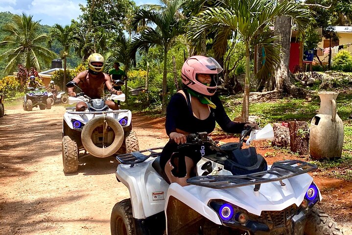 Tour en safari por la selva desde Montego Bay