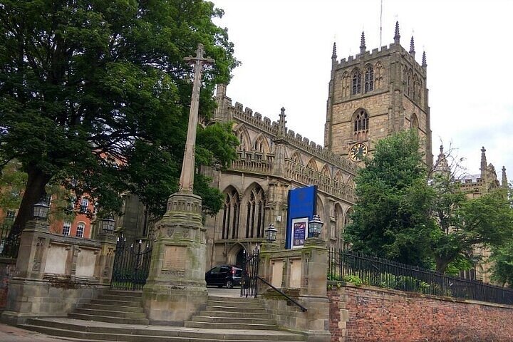 Private historische Pub-Tour in Nottingham mit kostenlosen Getränken