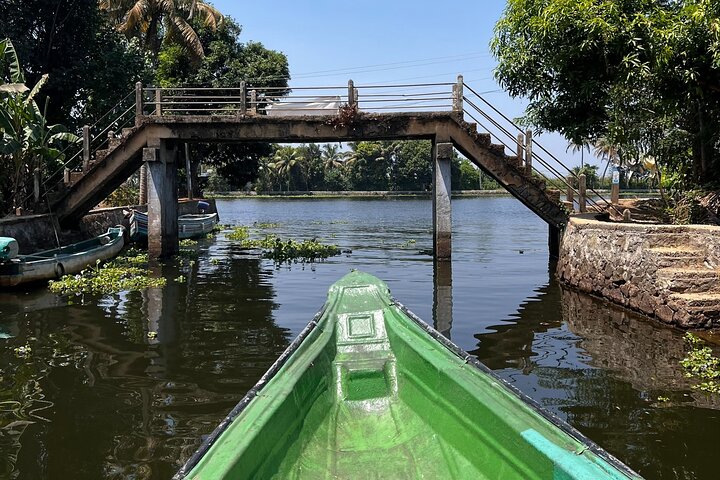21 uur Woonboot Tour door Alleppeys Serene Canals & Local Life