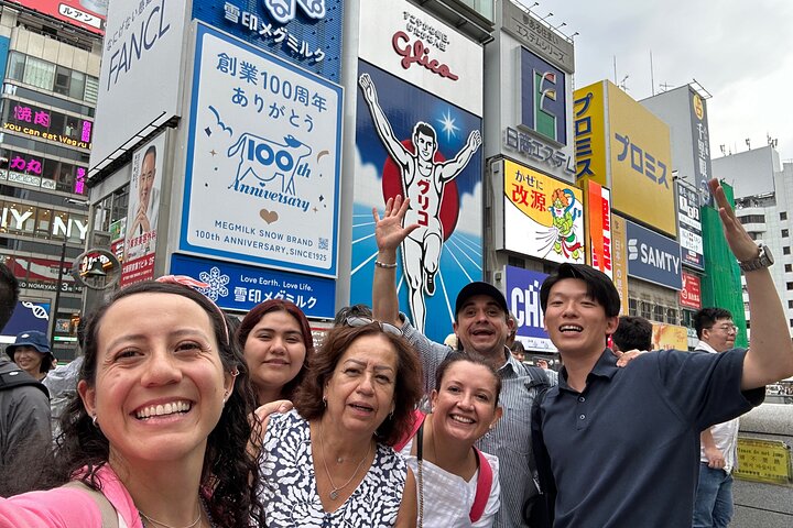 Osaka Street Food Tour: 18 Gerichte & 3 Getränke in 4 Lokalen