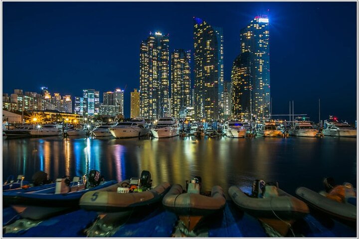 Tour nocturno de Busan con espectáculo de cruceros y fuegos artificiales