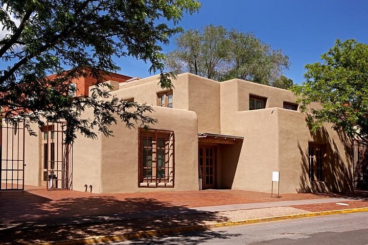 Private Santa Fe Tour from Albuquerque (w/Hotel Pickup & Dropoff)