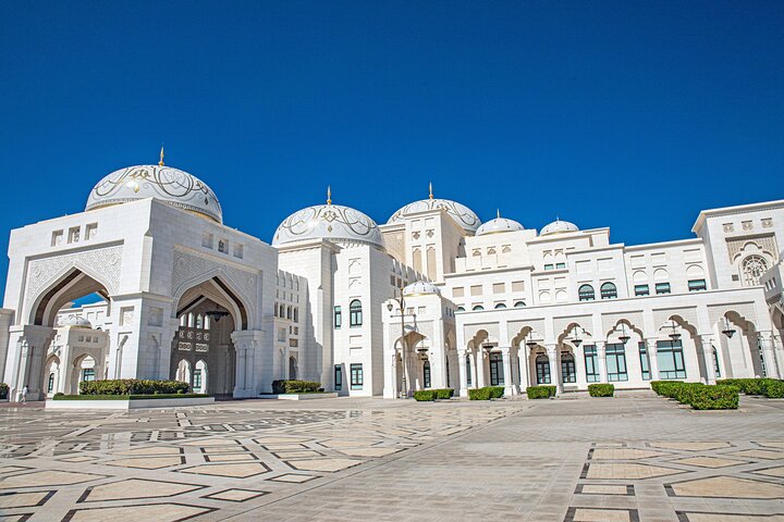 Abu Dhabi Top 15 des attractions incontournables avec Grande Mosquée et Souks