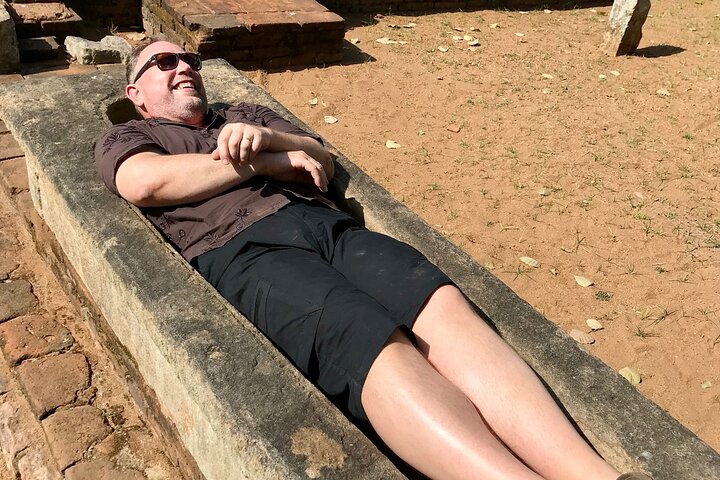 Tour Privado de Patrimônio de Anuradhapura - Tudo Incluído