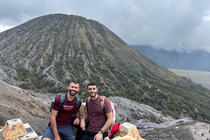 1-dagers Bromo privat dagstur med Madakaripura-fossen