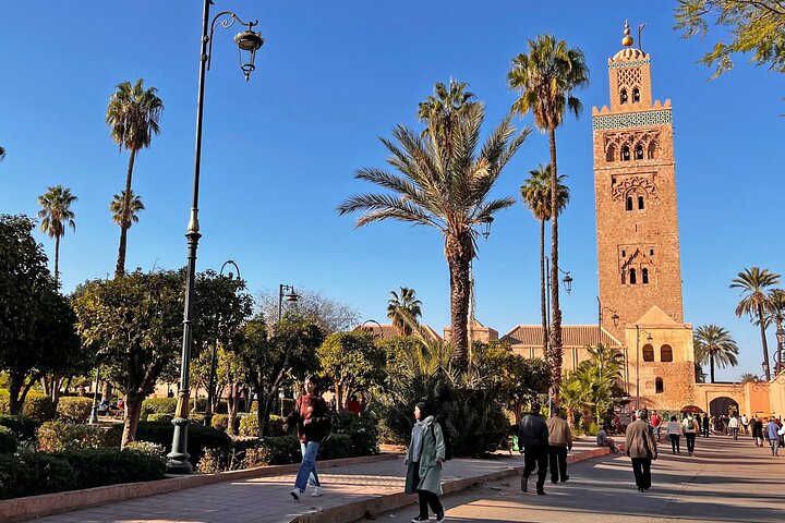 Marrakech dagstur fra Agadir guidet helgedagstur