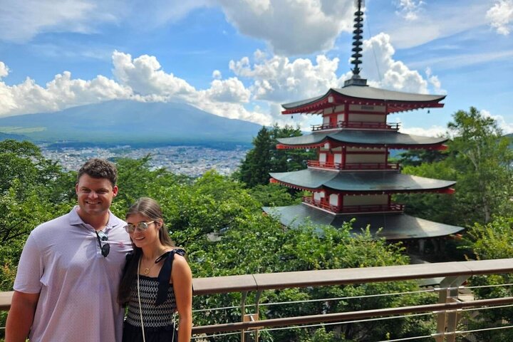 Tour privato in auto del Monte Fuji e della fabbrica di whisky