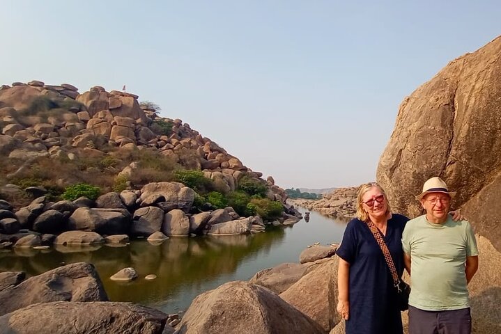 Hampi Heritage Hues: Upptäck Majesty of Vijayanagara Empire