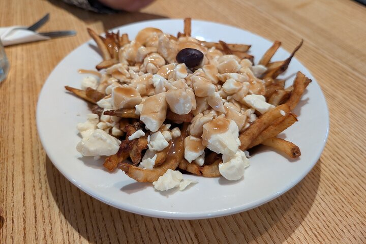 Montreal Mile End Food Tour mit Bagel, Poutine und 7 Verkostungen