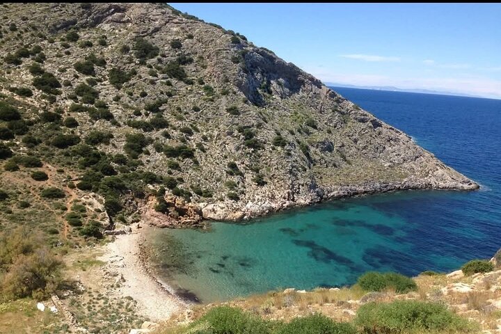 Wanderung zur Kapelle Saint Stefanos und zum Strand Galissas