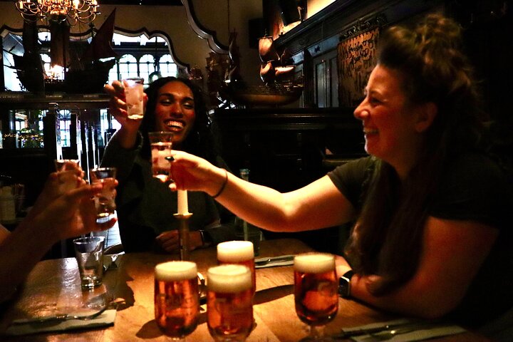 Hamburg Walking Food Tour med 7 autentiska lokala rätter