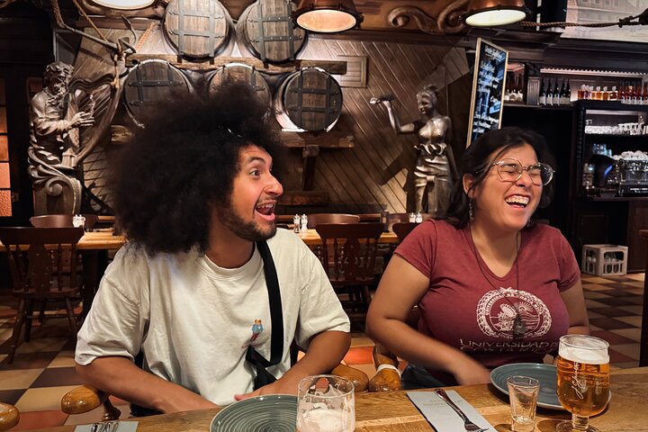 Hamburg Walking Food Tour med 7 autentiska lokala rätter