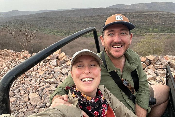 Ranthambore - Deling Tiger Safari i Canter 20 seter kjøretøy