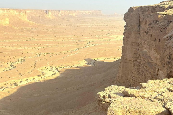 Kort 3 - Hour Second Edge of the World Tour: Darb Al-Manjour Trail