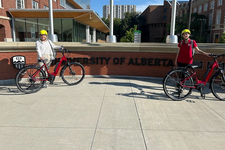 Edmonton City Highlights Tour de bicicleta de 3 horas, upgrade de bicicleta elétrica disponível.