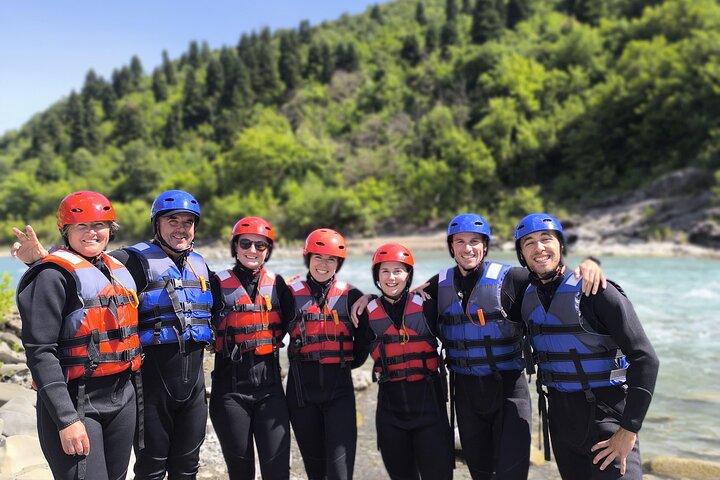 Visita guiada de rafting - Parque Nacional del Río Vjosa - Permet, Albania