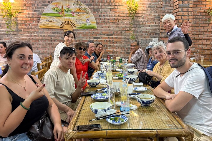 Hue city Deluxe Groepsreis (Dagelijkse Tour-12 pax max)