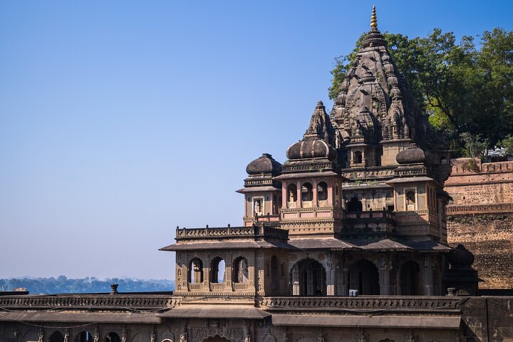 Patrimônio e história: excursão de um dia a Maheshwar saindo de Indore
