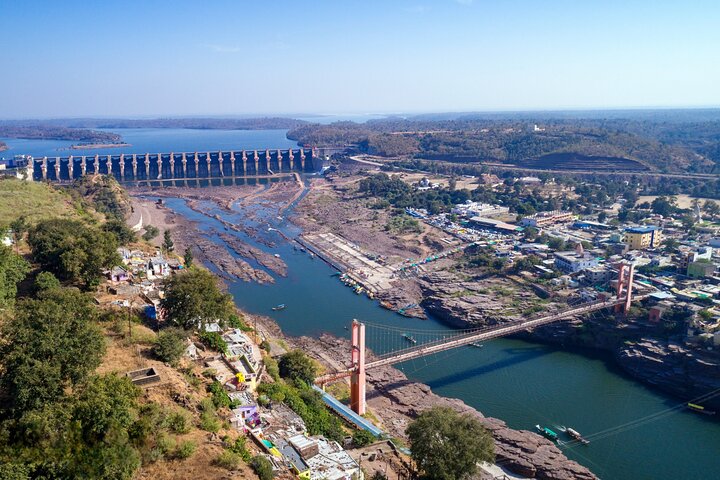 Santuarios Sagrados: Excursión de un día al fuerte de Omkareshwar y Asirgarh