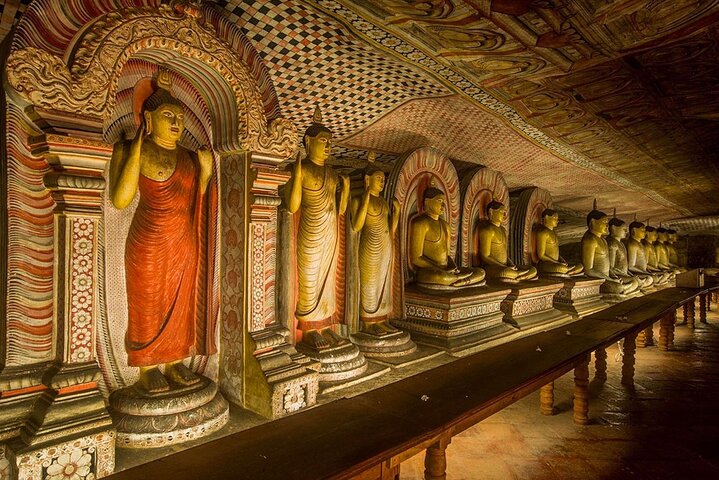 Visite du temple et du village de la grotte de Sigiriya Rock Dambulla au départ de Galle