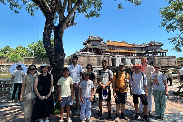 Hue city Deluxe Groepsreis (Dagelijkse Tour-12 pax max)