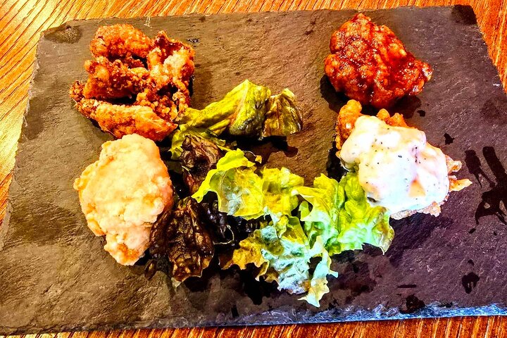 Hungry Osaka Street Food Tour : 15 Tastings with 3 Drinks