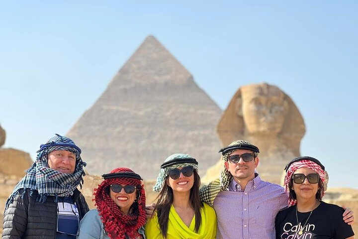 Tour Todo Incluido Port Said a Pirámides y Gemas