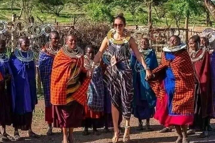 1 dagstur till Serval Wildlife Sanctuary och Massai Village Tour
