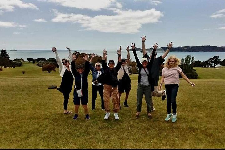 *Popular Tour* - Bay of Islands: Nature Adventure - 4 horas