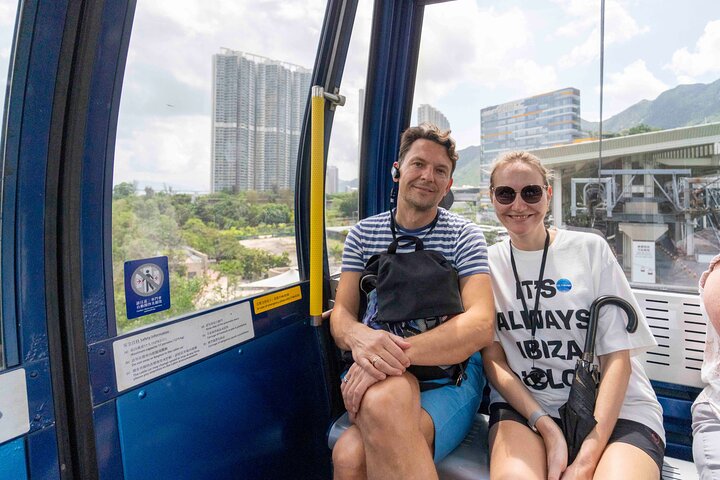 Best Seller : Teleférico VIP Lantau Tai O Tour Priority, Gran Buda