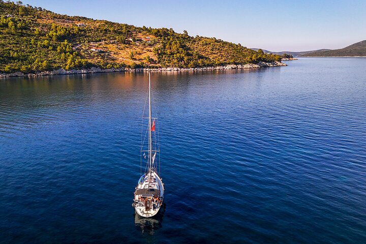 Crucero privado en yate Halkidiki : Kassandra o Sithonia (3–7 Horas)