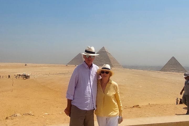 Tour privado a las pirámides de Giza y al Gran Museo desde el puerto de Alejandría