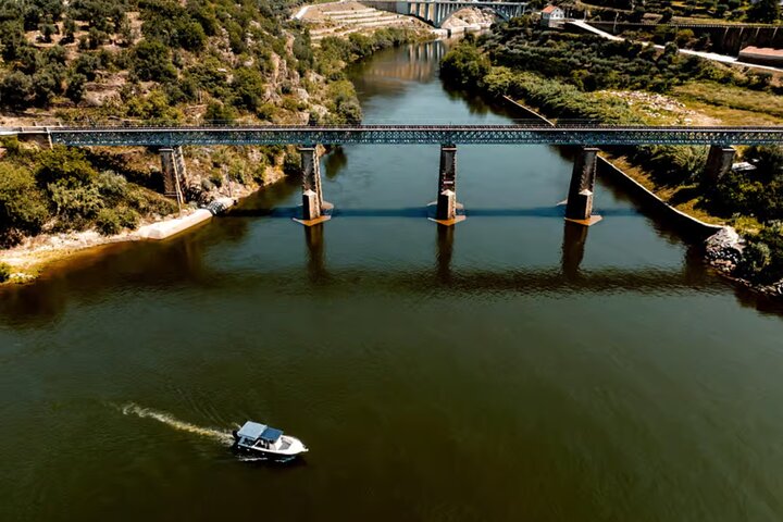 Douro Flusskreuzfahrt ab Pinhão mit Panoramazugrückfahrt