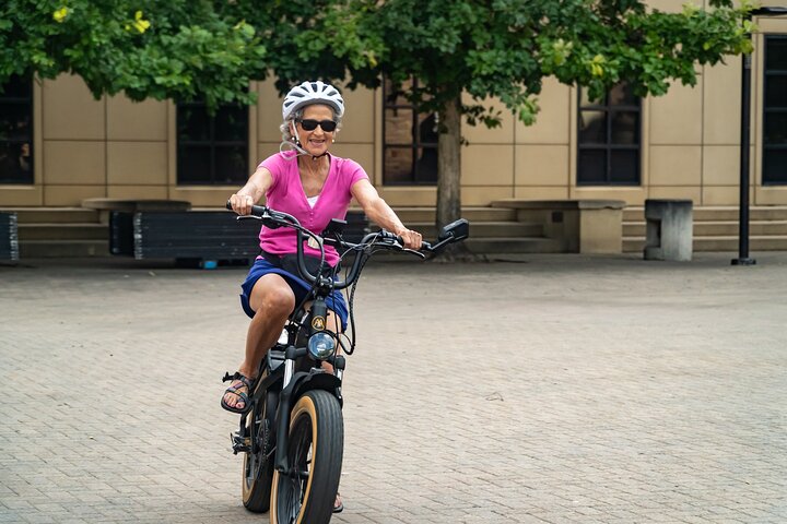 La mejor visita guiada familiar en bicicleta eléctrica para grupos pequeños en Boulder, Colorado