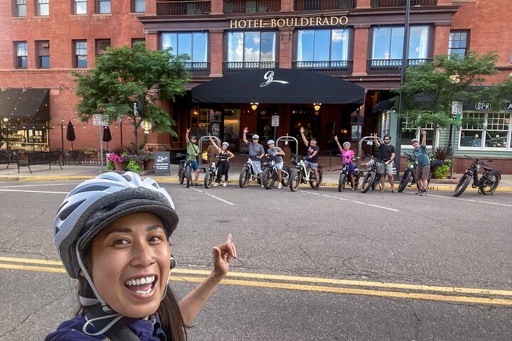 La mejor visita guiada familiar en bicicleta eléctrica para grupos pequeños en Boulder, Colorado