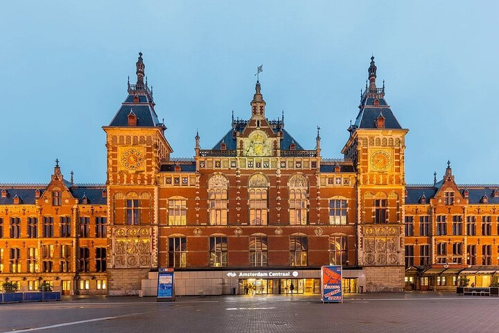 Hotell i nærheten av Amsterdam City Private Tour & Canal Cruise
