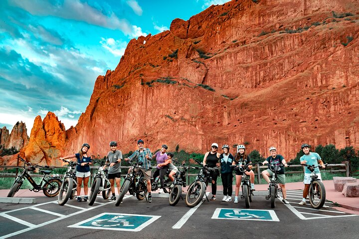 Kør Manitou Springs & Garden of the Gods Bedste guidede eBike-tur!