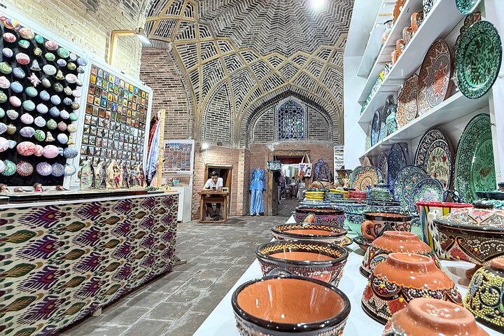 Boukhara : Visite privée à pied d'une journée avec Guide touristique local